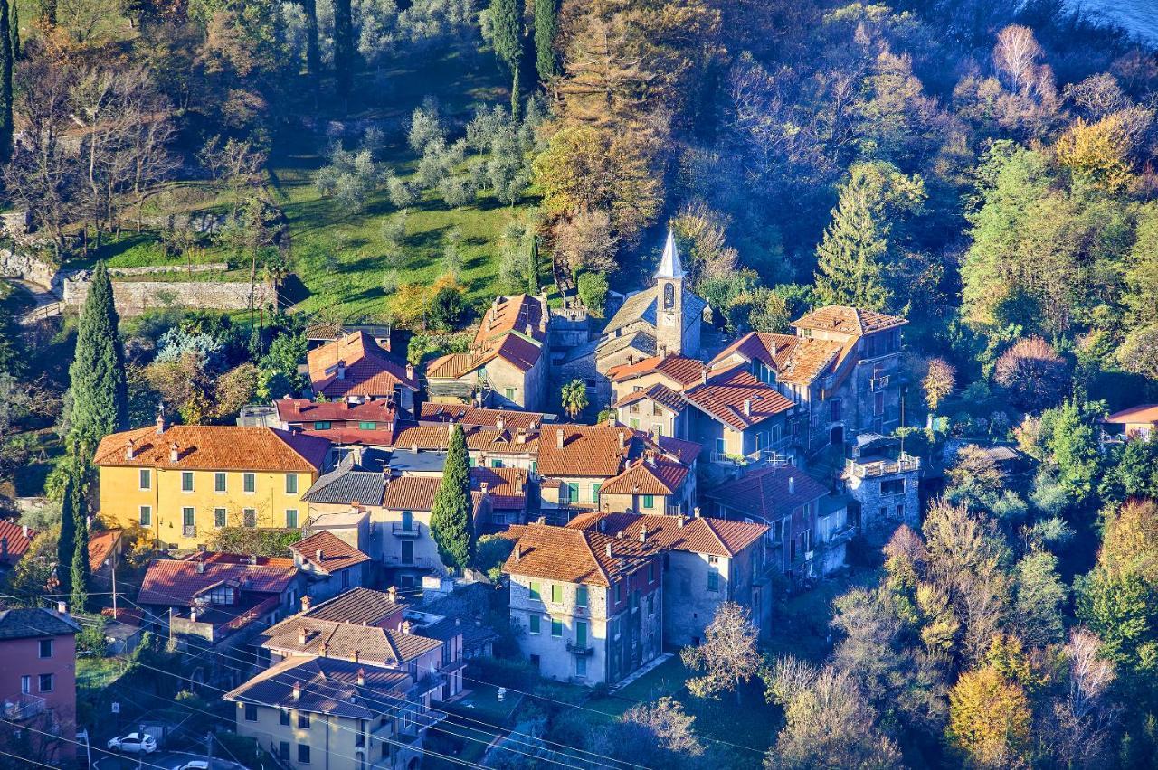 Castello di Vezio in the Village Varenna Esterno foto